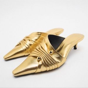 Zara 100% leather mules in gold color